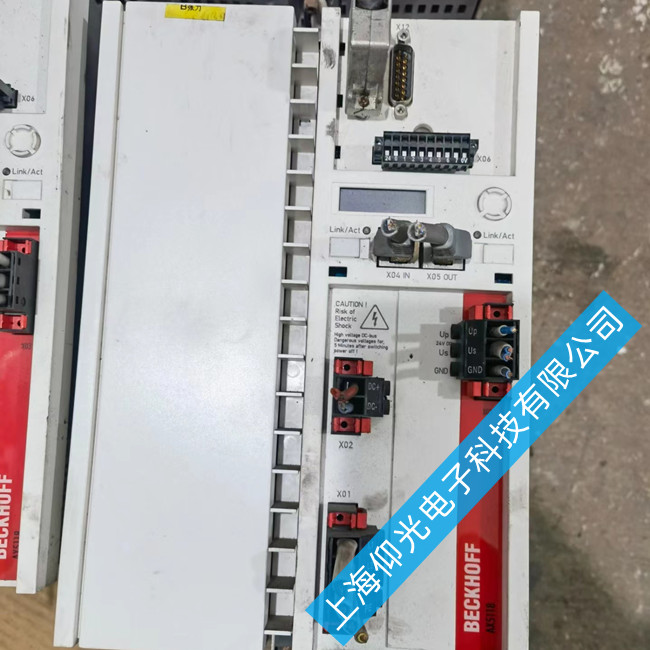 ��ɽ����AX8000�ŷ��(q��)��(d��ng)���S��-�_�C(j��)��(b��o)��F70E/F70F��ô�k��