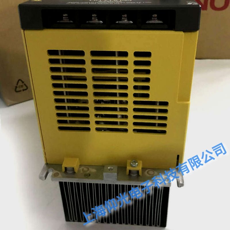 �l(f��)�ǿƔ�(sh��)��ϵ�y(t��ng)����ģ�M���S�(q��)�ӆ�Ԫ15V��늉��󾯾S��