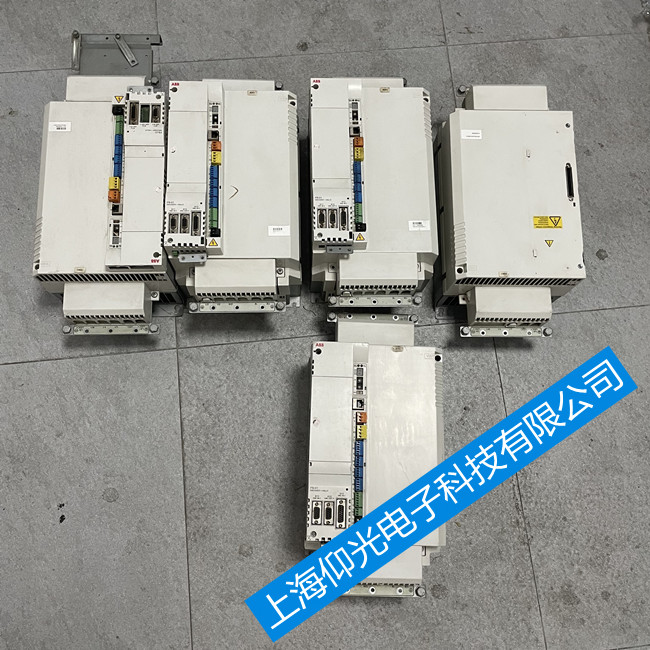 ABB MotiFlex e180�(q��)�����_�C��E103�S�޿��Y(ji��)