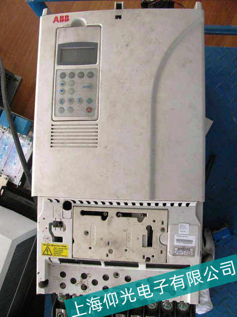 ABBȫ��׃�l��늙C(j��)�ض��^�߈�(b��o)�����ό��I(y��)�S�ޙz�y