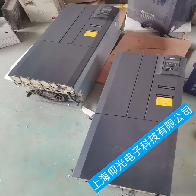 ���K���d���Ͼ��ƙC(j��)�ϵ�ʩ�͵�׃�l��ATV630ϵ�Ј�SLF