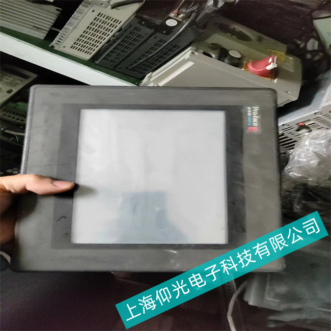 �����˹�|�����p�ĵľS��(li��n)ϵ��ʽ//Pro-face�|����GP570��GP577��GP577R