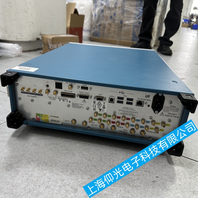 Tektronix̩��AWG5000���Ⲩ�ΰl(f��)�����@ʾ�������ϾS�޷����Ԓ