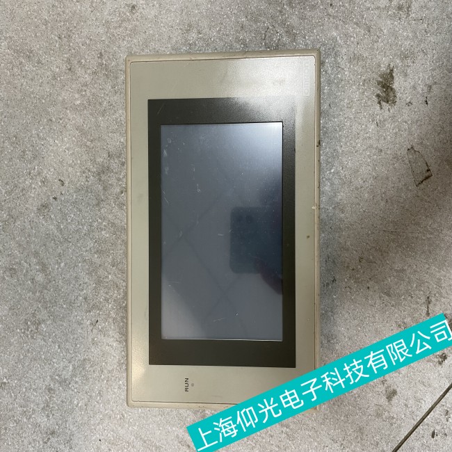 昆山OMRON歐姆龍NS10-TV01-V1觸摸屏通電無(wú)反應(yīng)故障維修