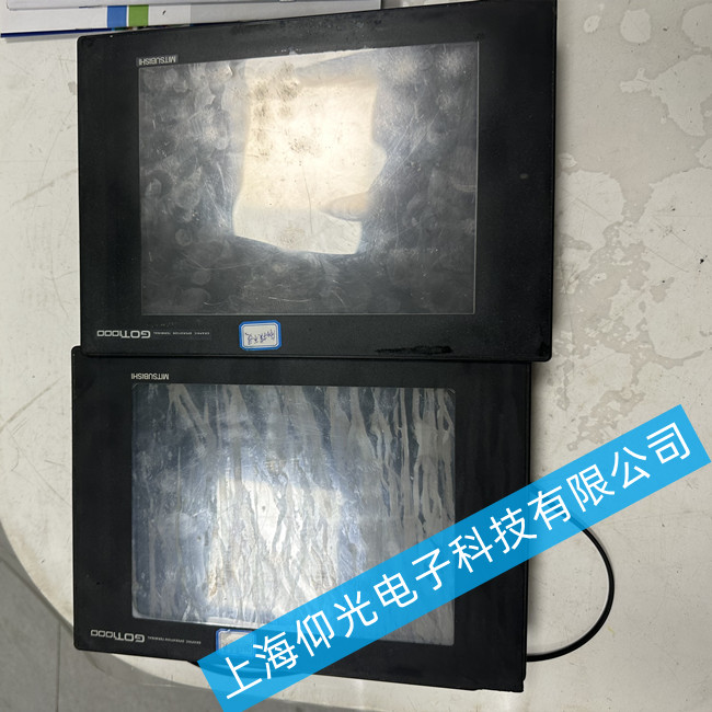 嘉定三菱觸摸屏 GT1275-VNBA花屏故障維修分析