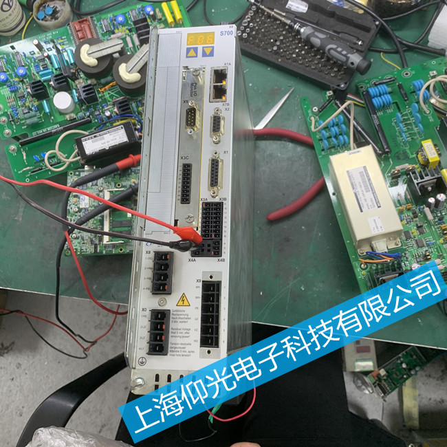 封邊機(jī)科爾摩根伺服驅(qū)動(dòng)器維修SERV0STAR TM 620-AS報(bào)警531維修