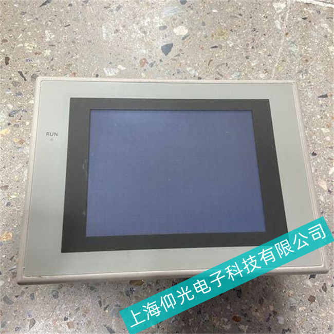自動(dòng)售賣機(jī)Omron歐姆龍工控機(jī)上電黑屏故障維修排除法