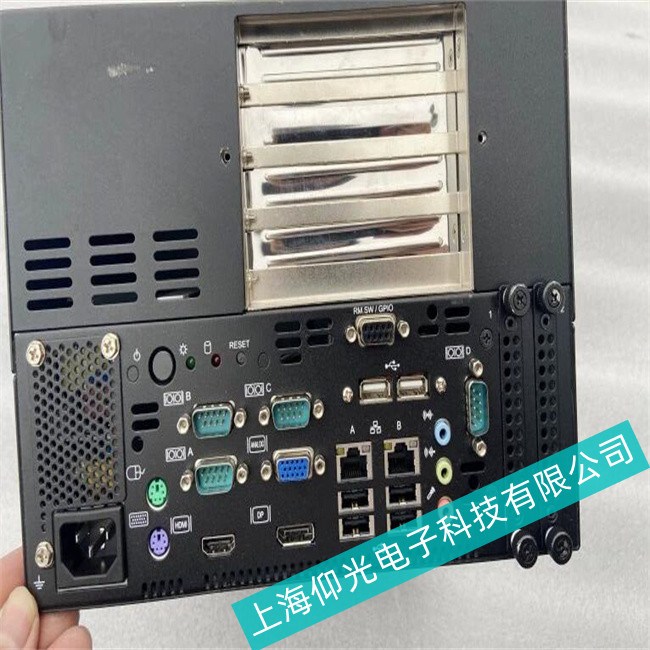 仰光分享Cntec康泰克工控機E8S顯示屏觸摸偏差怎么調(diào)