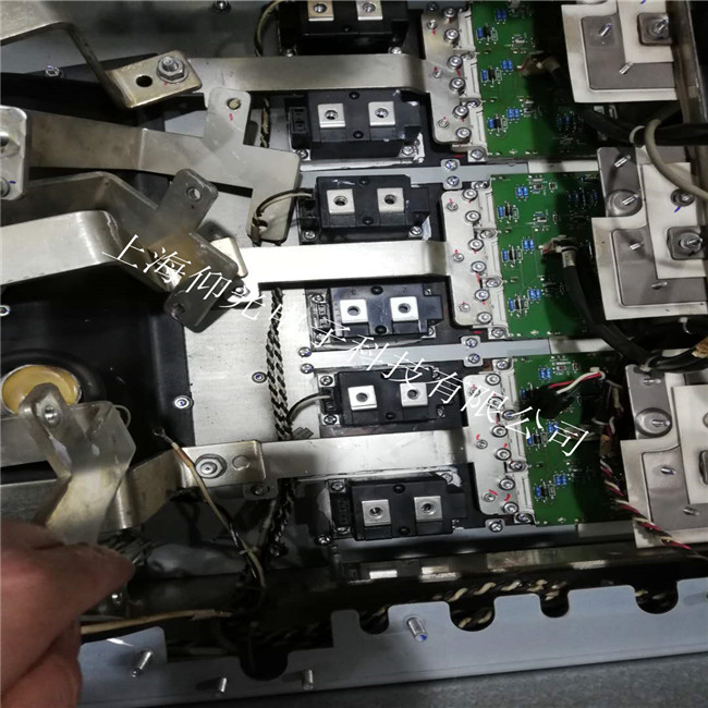 福建一臺安n2系列3.7kw變頻器過電壓故障原因分析及維修案例