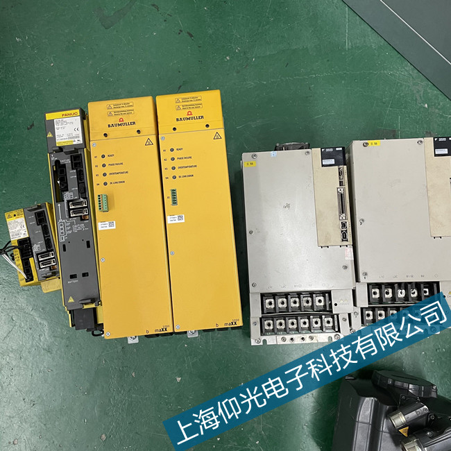 包米勒伺服控制器通信時(shí)出現(xiàn)信號(hào)錯(cuò)誤維修流程