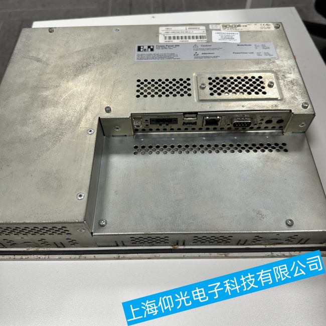 浙江貝加萊觸摸屏4PP035.0300-36屏幕完全沒(méi)有顯示故障維修技巧