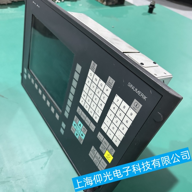 岳陽西門子數(shù)控系統(tǒng)SINUMERIK 810D在開機過程中走到一半就不動故障維修工廠