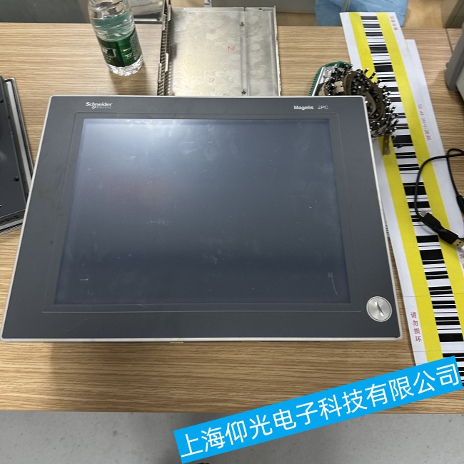 福建施耐德觸摸屏XBTF032310無法進入操作系統(tǒng)界面故障維修商家