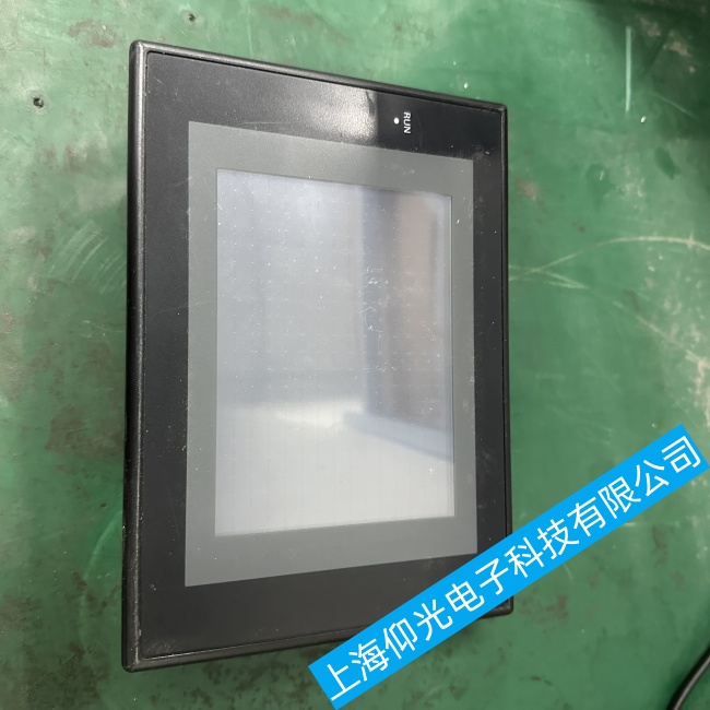 鄭州歐姆龍觸摸屏NB10W-TW01B觸摸反應(yīng)遲鈍故障維修立等可取