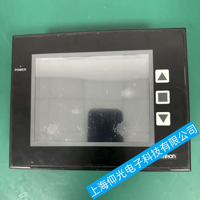 河南歐姆龍觸摸屏NB10W-TW01B通電幾分鐘后屏幕變成藍(lán)屏故障售后維修